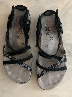 Merrell Women's Terran Lattice Sandal